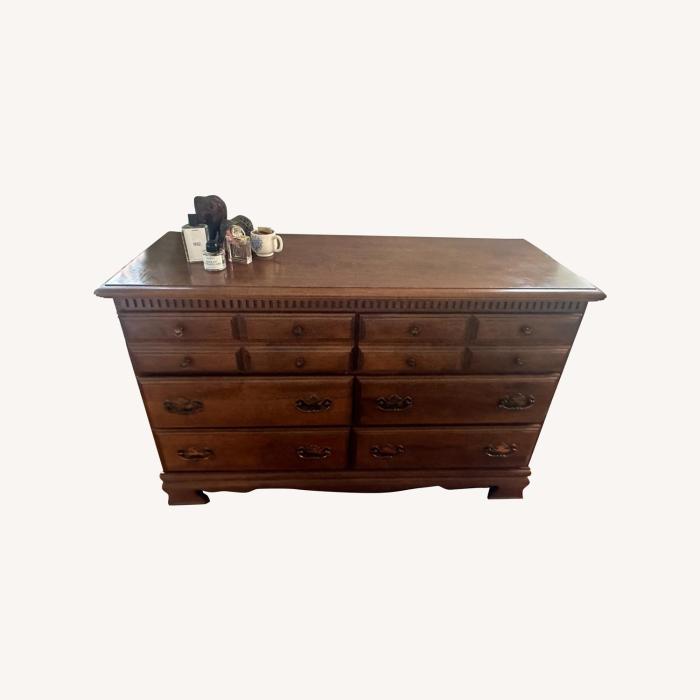 Classic wooden dresser Stock Photo - Alamy